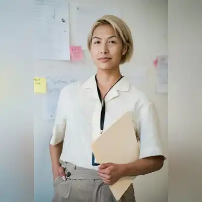 杨德文